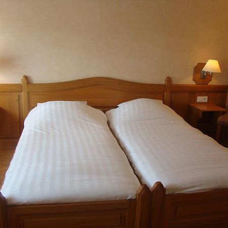Hotel Restaurant N 4 Martelange المظهر الخارجي الصورة